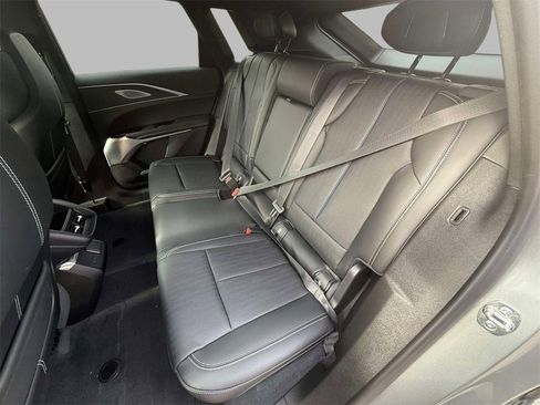 New 2026 Cadillac Lyriq Premium Luxury image 13