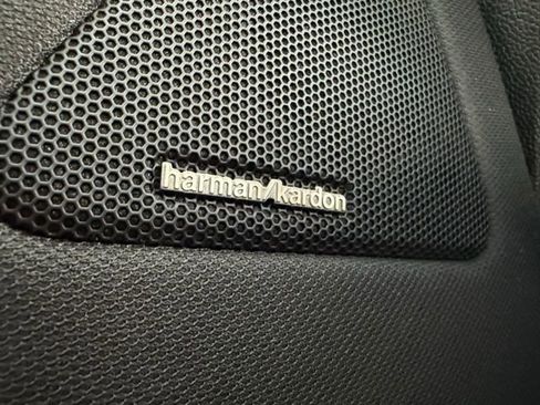 Used 2022 BMW iX xDrive50 w/ Premium Package image 35