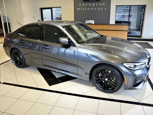 Used 2020 BMW 330i xDrive 330i xDrive w/ M Sport Package image 7