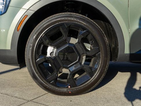 New 2025 Kia Sorento X-Line EX image 27