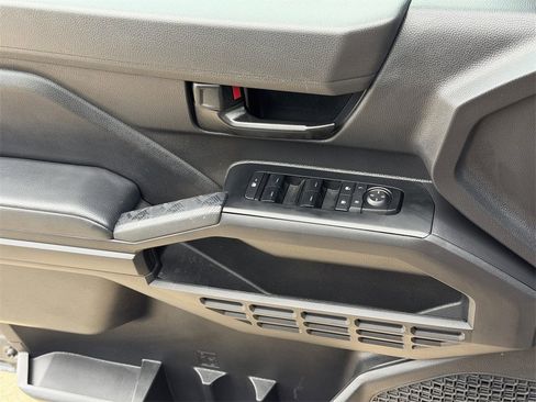 Used 2024 Toyota Tacoma SR image 25