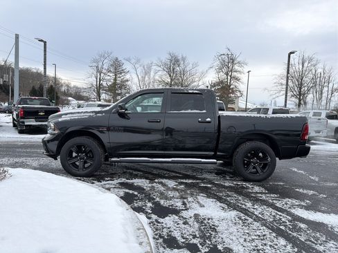 Used 2016 RAM 1500 Sport w/ Black Ram 1500 Sport Group image 9