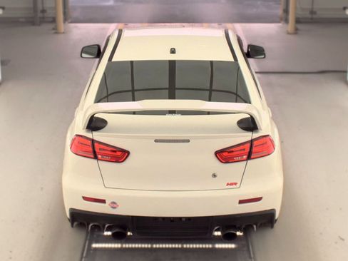 Used 2011 Mitsubishi Lancer Evolution MR AWD/4WD image 5