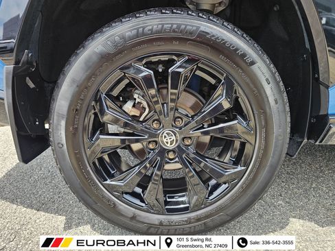 Used 2024 Toyota RAV4 SE AWD/4WD image 29