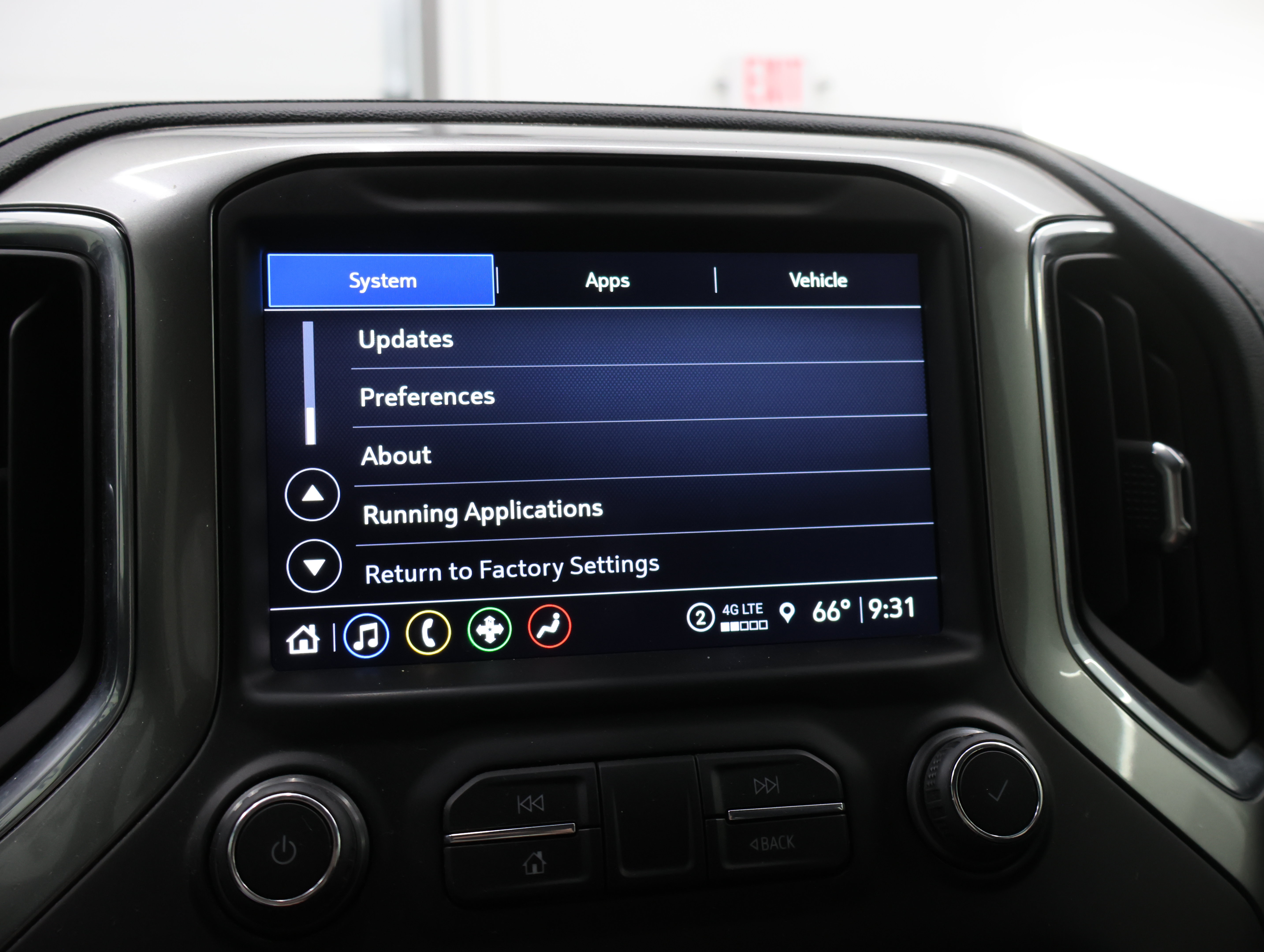 Used 2021 Chevrolet Silverado 2500 LT w/ Midnight Edition AWD/4WD image 57