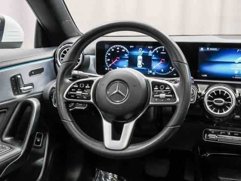 Used 2020 Mercedes-Benz CLA 250 image 15