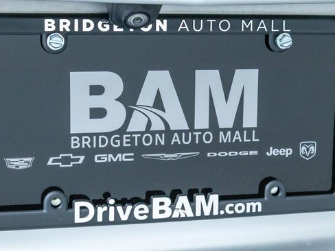 Used 2022 Cadillac XT4 Premium Luxury w/ Safety Alert Package AWD/4WD image 32