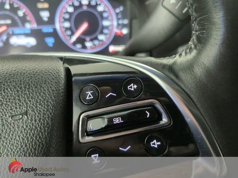 Used 2015 Cadillac Escalade Luxury image 21