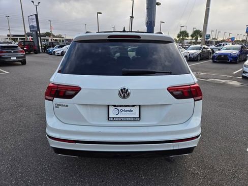 Used 2021 Volkswagen Tiguan SE R-Line image 6