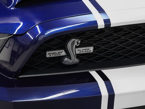 Used 2012 Ford Mustang Shelby GT500 w/ Electronics Pkg image 7