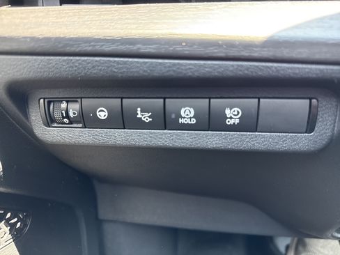 Certified 2024 Nissan Ariya AWD image 19