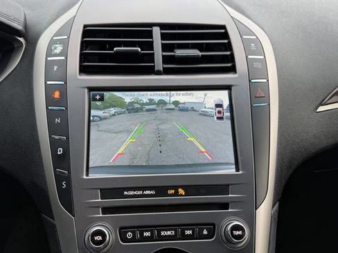 Used 2017 Lincoln MKZ Reserve FWD image 25