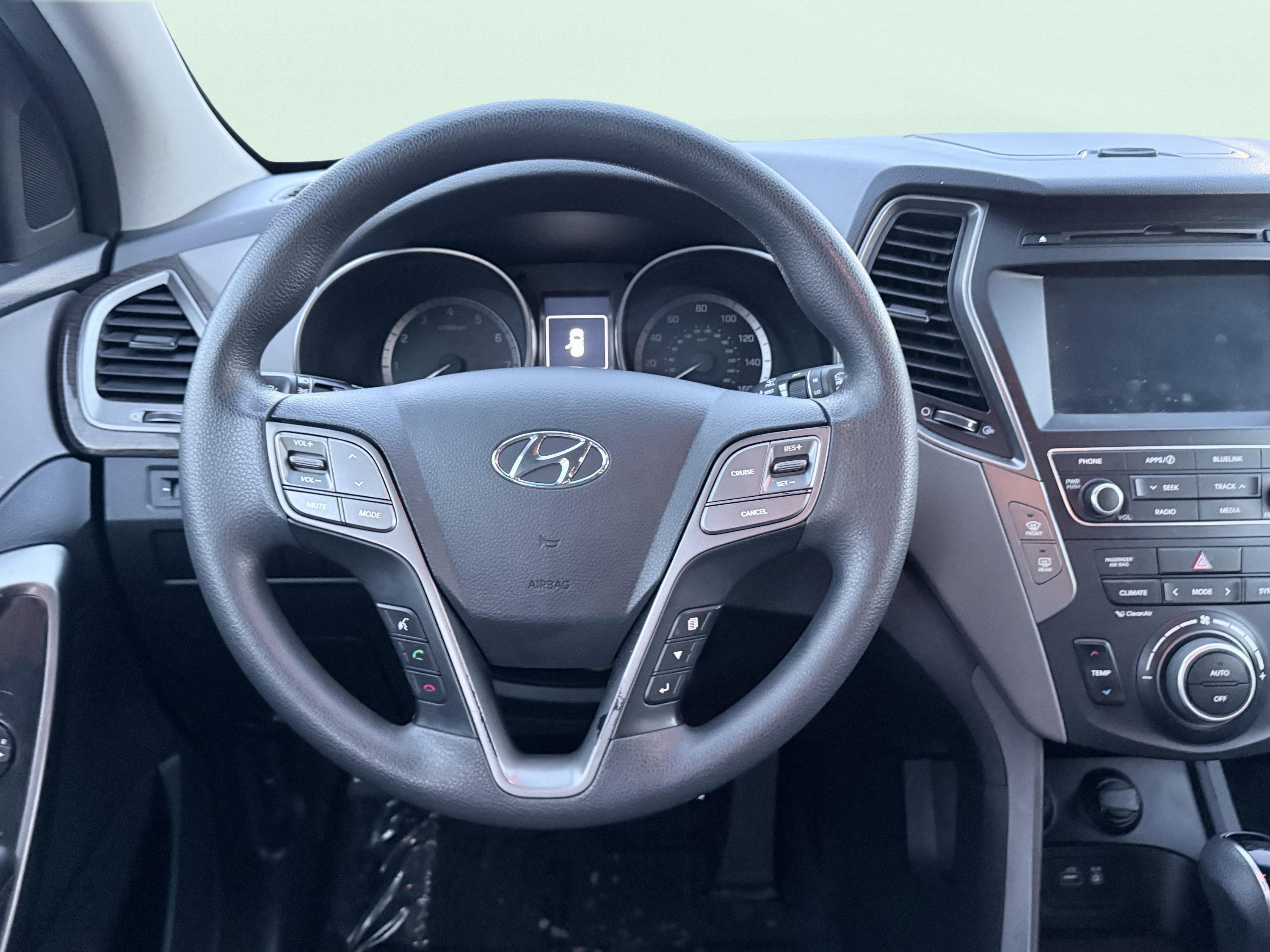 Used 2017 Hyundai Santa Fe Sport FWD image 50