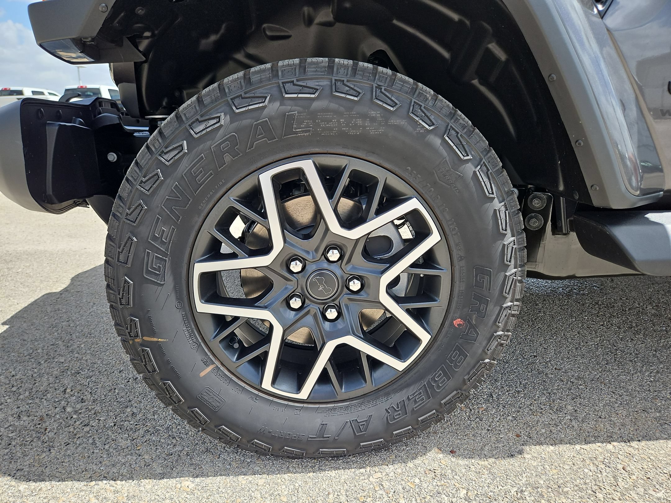 New 2027 Jeep Wrangler Unlimited Sahara AWD/4WD image 20