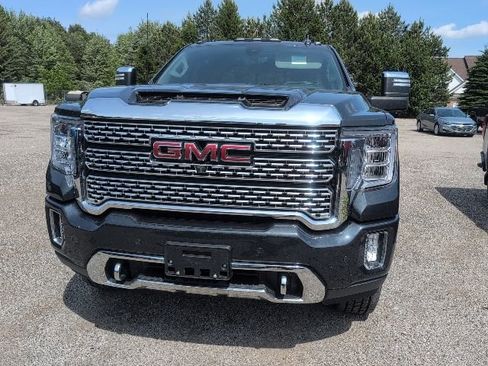 Used 2022 GMC Sierra 2500 Denali w/ Denali Ultimate Package AWD/4WD image 2