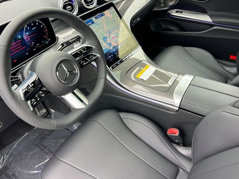 New 2026 Mercedes-Benz CLE 300 4MATIC Coupe image 4