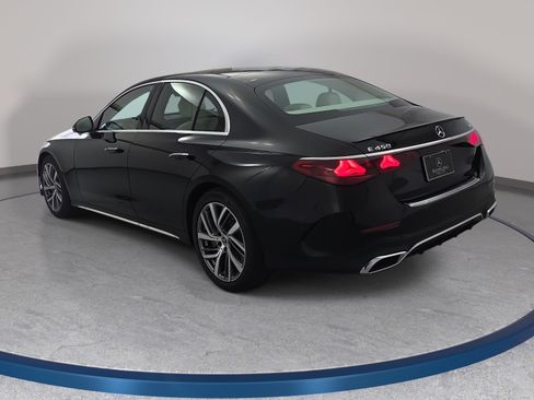 New 2026 Mercedes-Benz E 450 4MATIC Sedan image 7