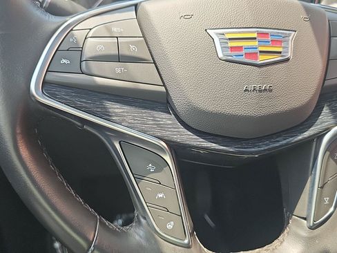 Used 2023 Cadillac XT5 Premium Luxury AWD/4WD image 23