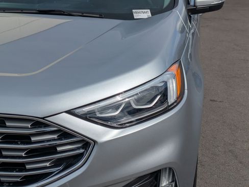 Used 2022 Ford Edge Titanium w/ Equipment Group 301A AWD/4WD image 13