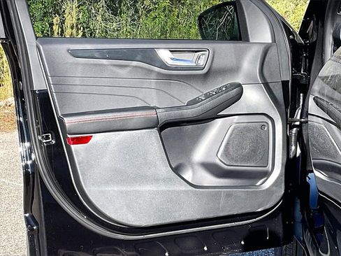 New 2026 Ford Escape ST-Line w/ Tech Pack #1 image 13