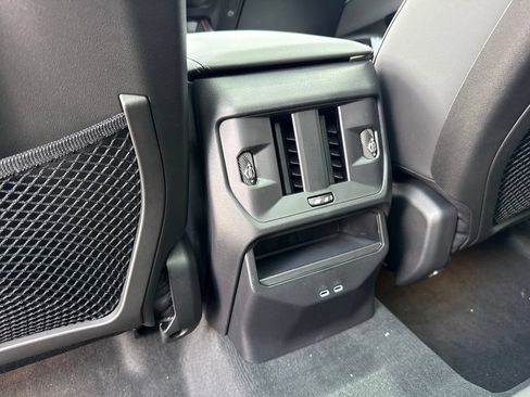 New 2026 BMW X3 xDrive30i AWD/4WD image 21