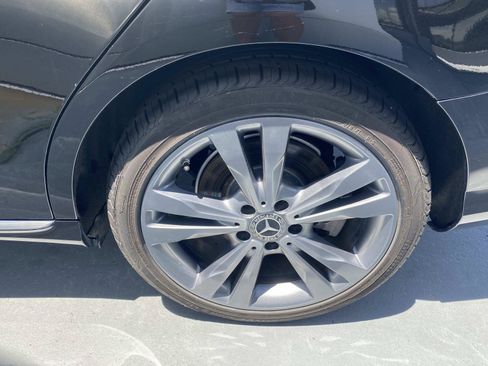 Used 2018 Mercedes-Benz C 300 Sedan image 10