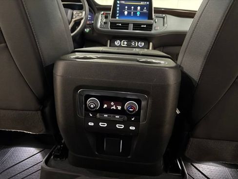 Used 2023 Chevrolet Tahoe Premier AWD/4WD image 30