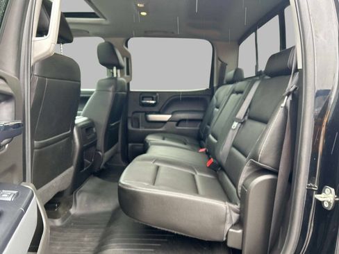 Used 2018 Chevrolet Silverado 1500 LTZ Z71 w/ Redline Edition AWD/4WD image 18