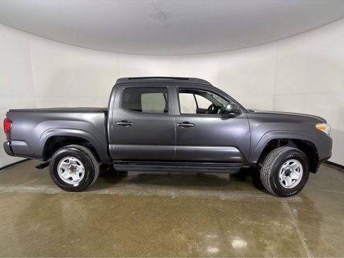 Used 2023 Toyota Tacoma SR image 17