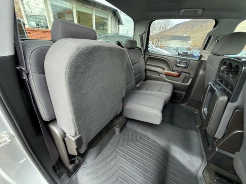 Used 2017 GMC Sierra 2500 SLE image 6