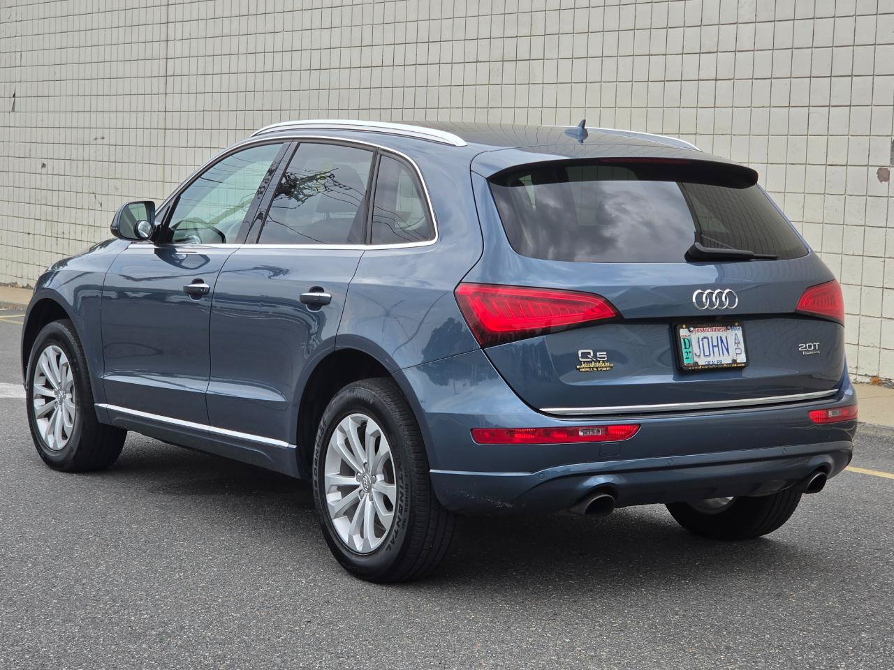 Used 2016 Audi Q5 2.0T Premium Plus w/ Technology Package AWD/4WD image 5