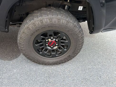 Certified 2021 Toyota Tacoma SR5 RWD image 35