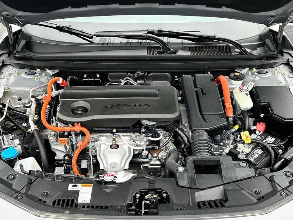 Used 2025 Honda Accord Touring image 3