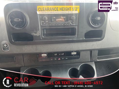 Used 2021 Mercedes-Benz Sprinter 2500 image 14