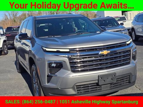 Certified 2024 Chevrolet Traverse LT image 11