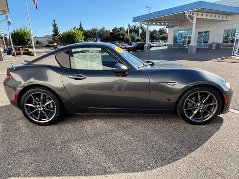 Used 2019 MAZDA MX-5 Miata RF Grand Touring RWD image 4