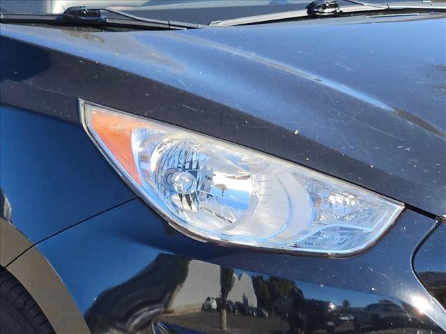 Used 2012 Hyundai Tucson GLS FWD image 4