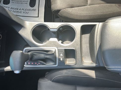 Used 2020 Kia Sportage LX FWD image 12