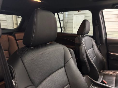 Used 2021 Honda Passport Touring image 29