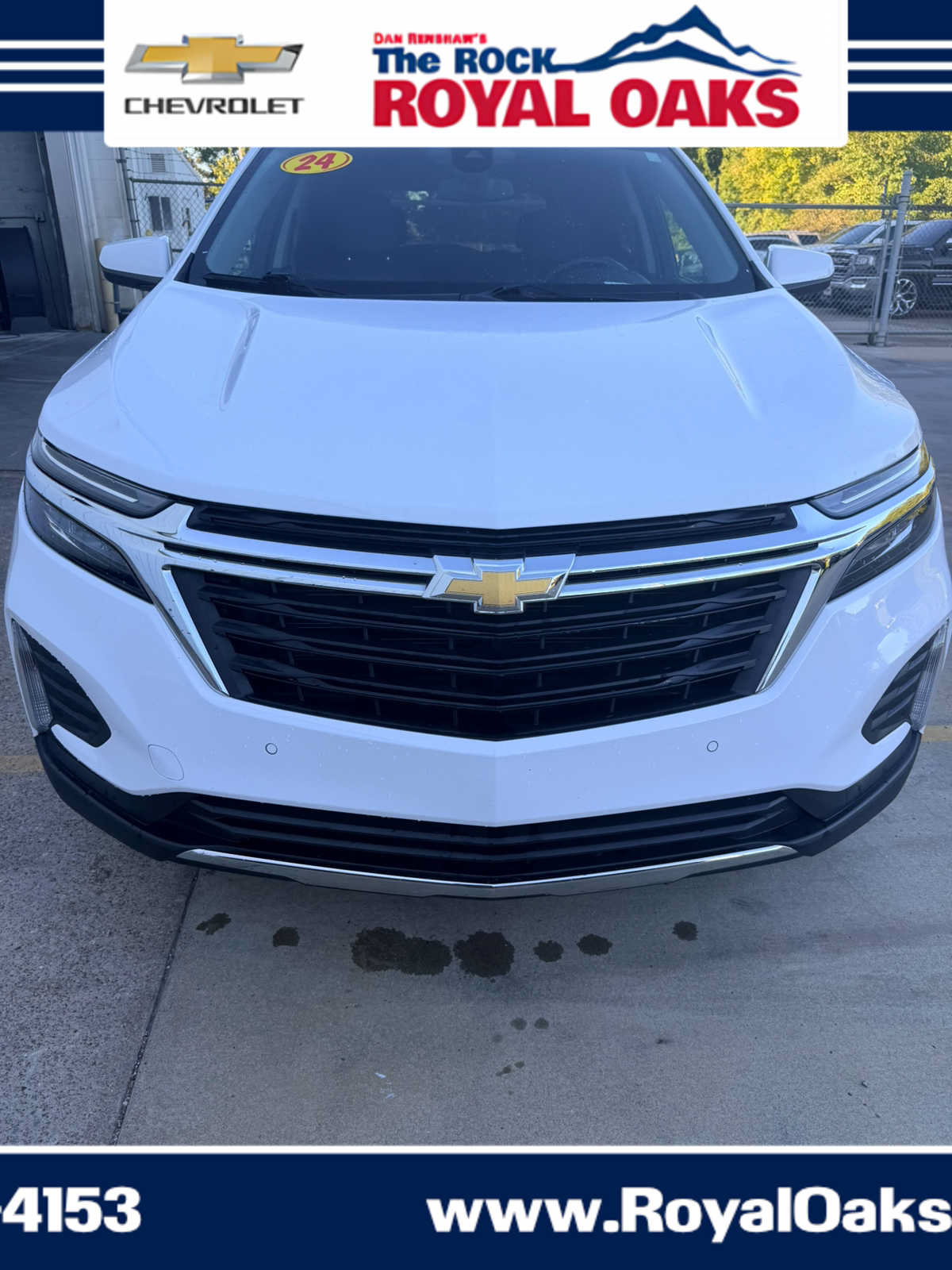 Used 2024 Chevrolet Equinox LT w/ LPO, Floor Liner Package FWD image 8
