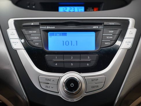 Used 2012 Hyundai Elantra GLS w/ Preferred Pkg 3 FWD image 17