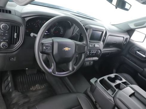 Used 2021 Chevrolet Silverado 1500 W/T w/ WT Convenience Package AWD/4WD image 17