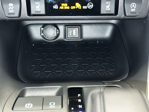 New 2025 Toyota RAV4 XLE w/ Convenience Package image 23