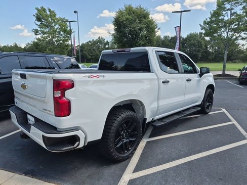 Used 2023 Chevrolet Silverado 1500 Custom AWD/4WD image 6