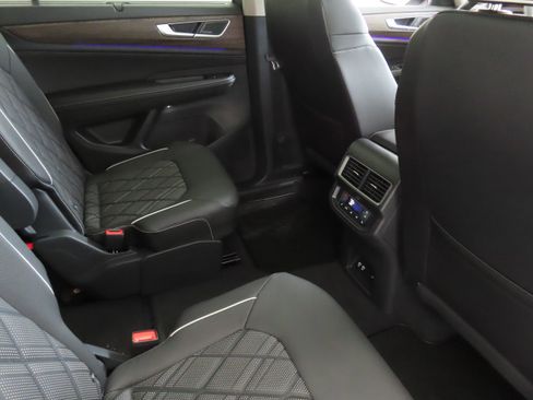 New 2026 Volkswagen Atlas SEL Premium R-Line AWD/4WD image 23