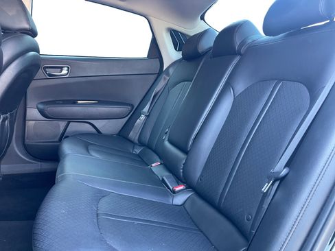 Used 2020 Kia Optima Premium image 13