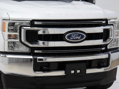 Used 2020 Ford F250 XLT image 9