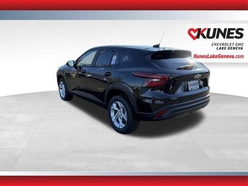 New 2026 Chevrolet Trax LS w/ LS Convenience Package image 6