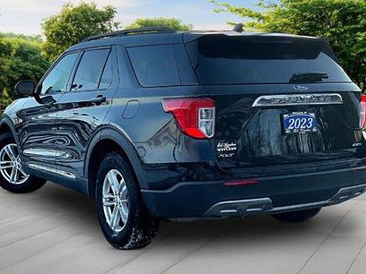 Certified 2023 Ford Explorer XLT w/ Equipment Group 202A