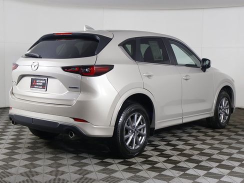 Used 2024 MAZDA CX-5 AWD 2.5 S w/ Select Package image 9